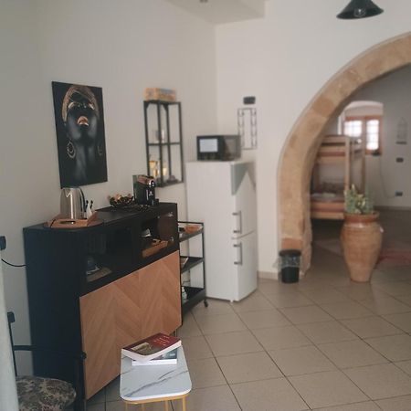 Al Vico Bartoli Suite Room Mazzarino Esterno foto