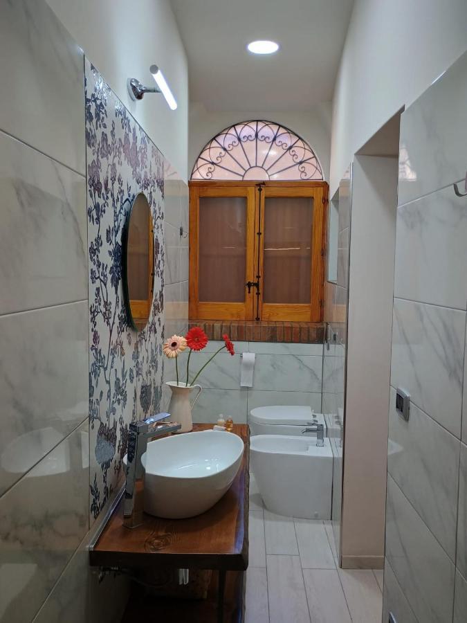 Al Vico Bartoli Suite Room Mazzarino Esterno foto