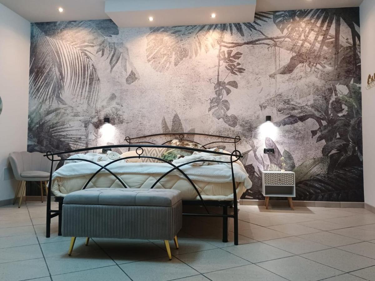 Al Vico Bartoli Suite Room Mazzarino Esterno foto
