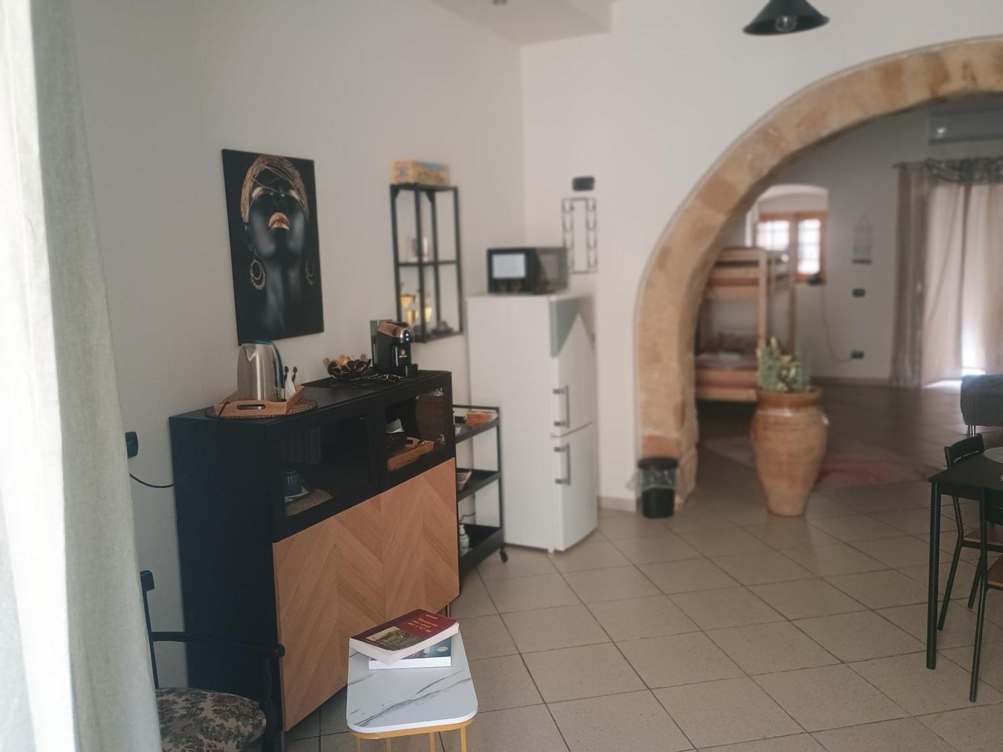Al Vico Bartoli Suite Room Mazzarino Esterno foto